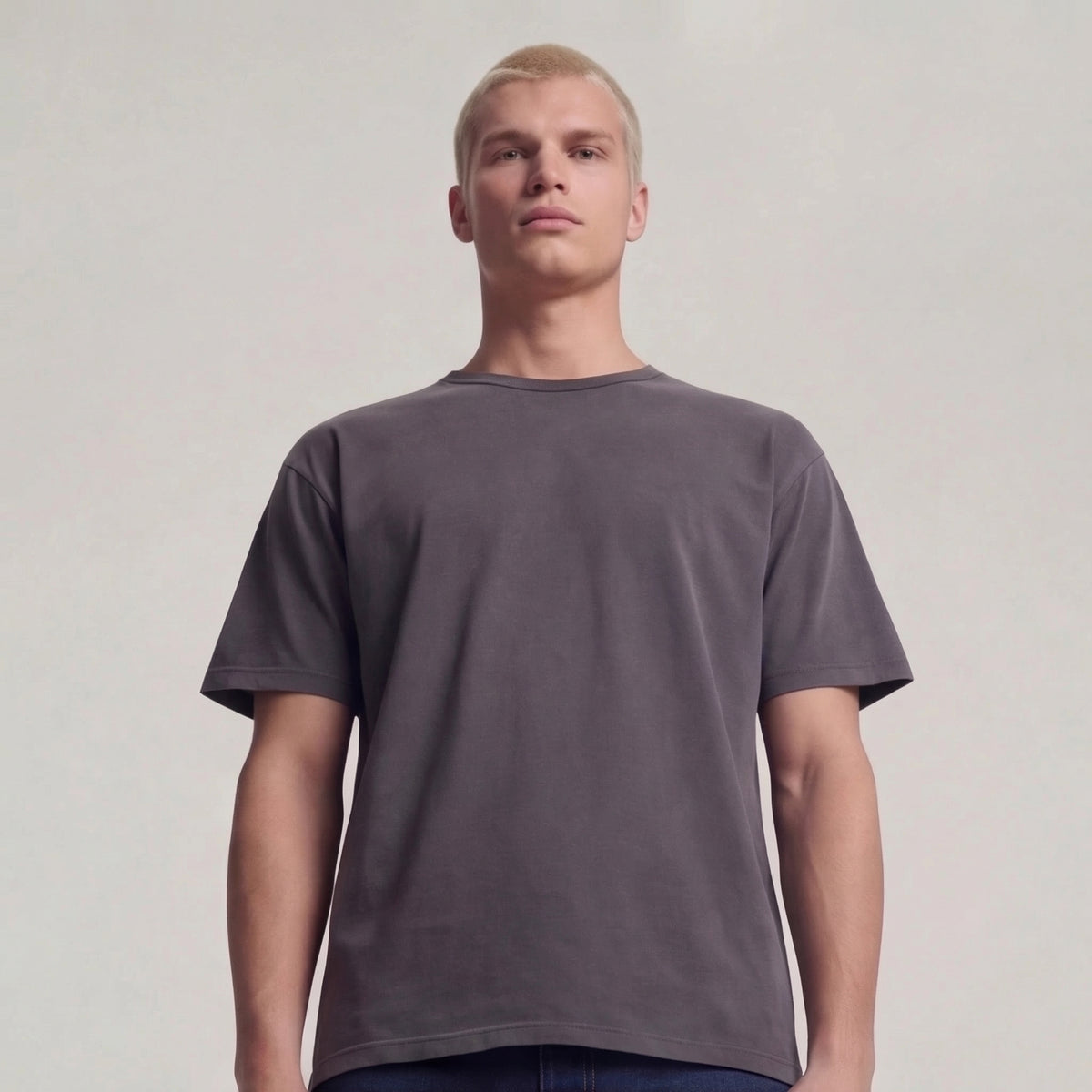Basic Men Vintage Heavy Tee " Dom " Magnet