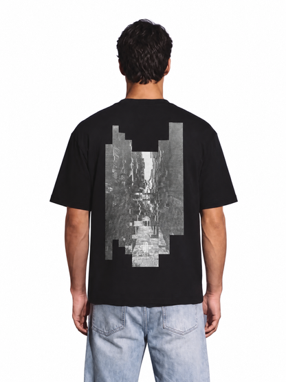 BERLIN AFTER DARK TEE